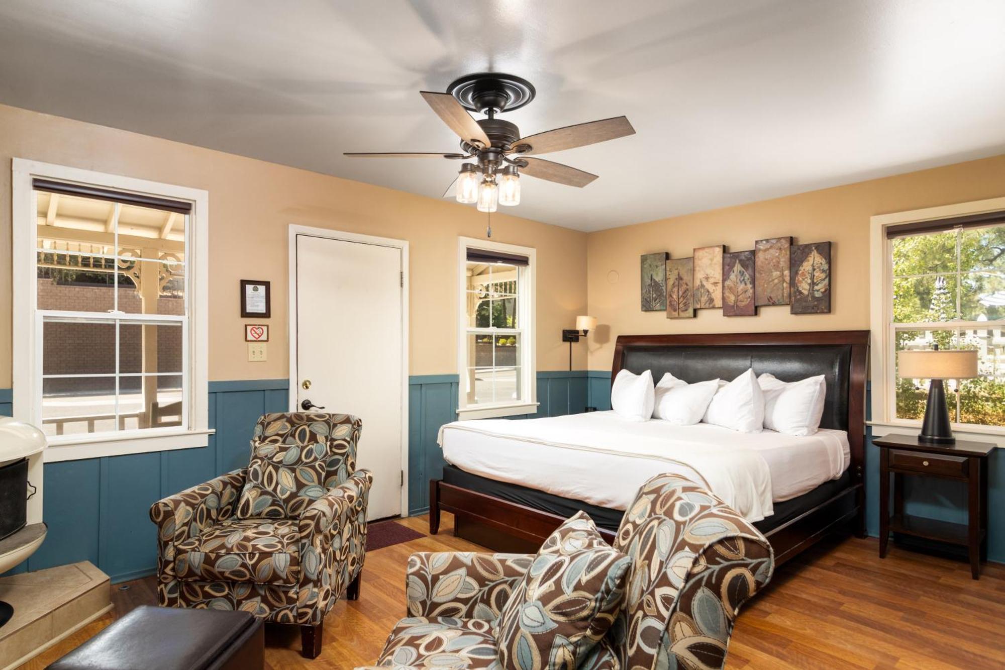 Prescott Pines Inn Экстерьер фото