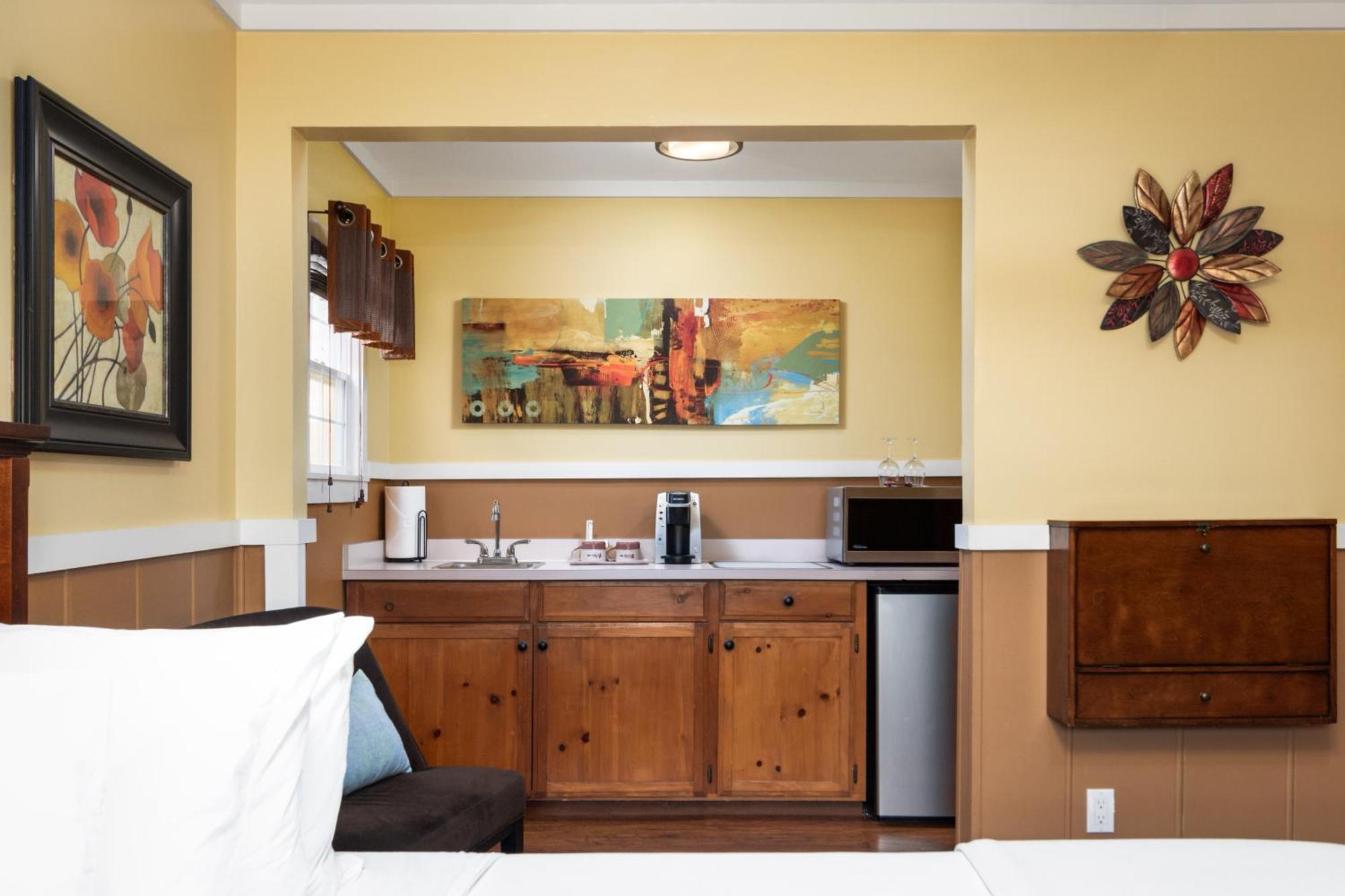 Prescott Pines Inn Экстерьер фото