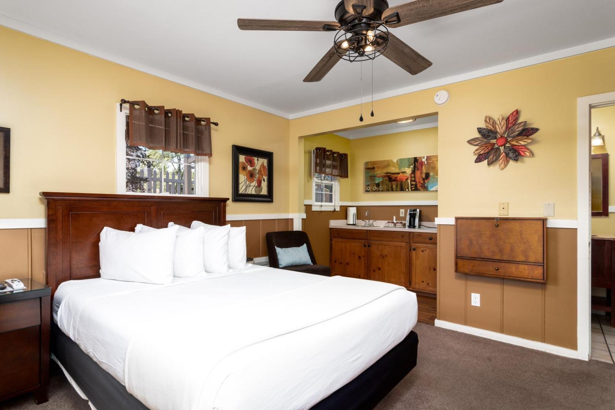 Prescott Pines Inn Экстерьер фото