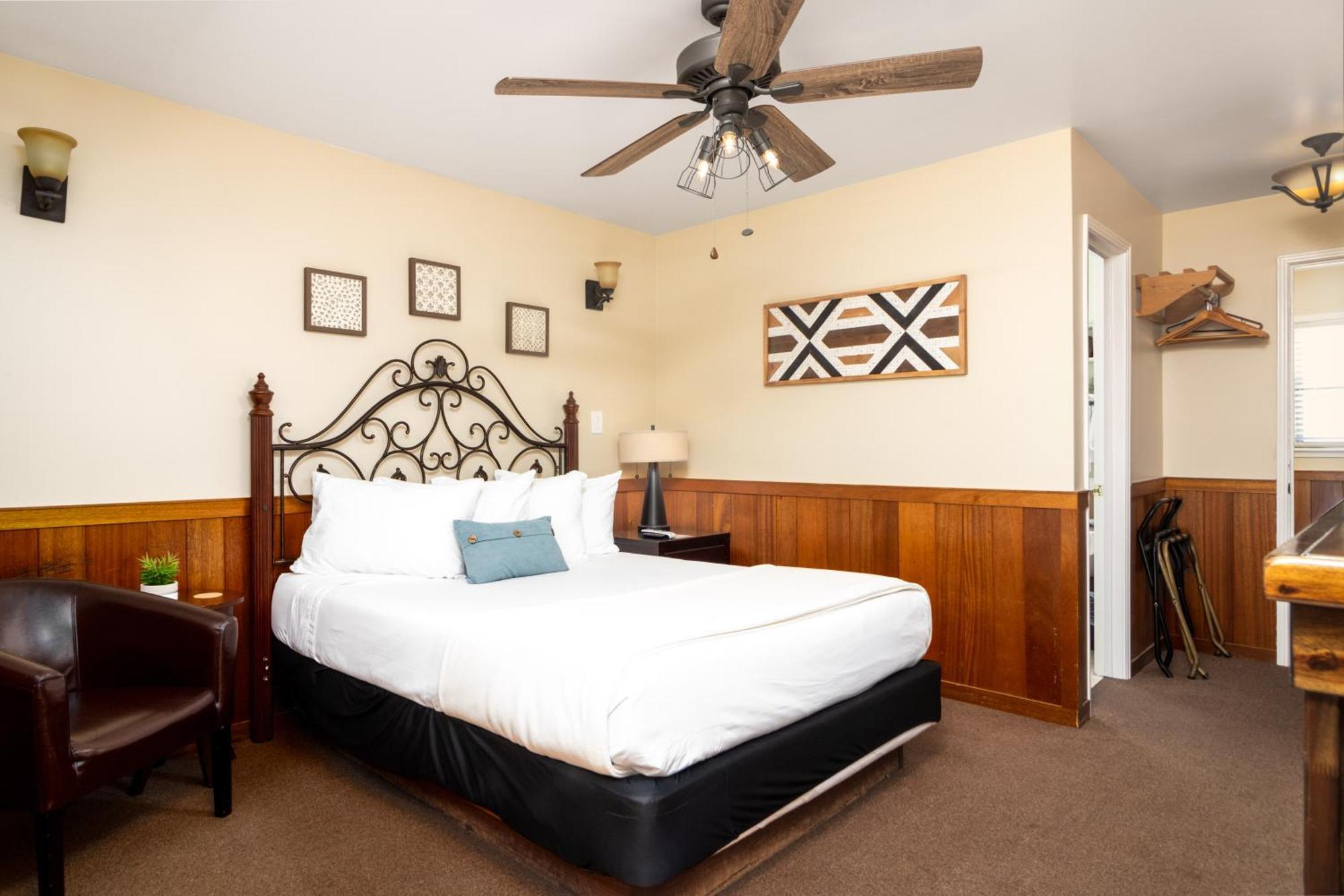Prescott Pines Inn Экстерьер фото