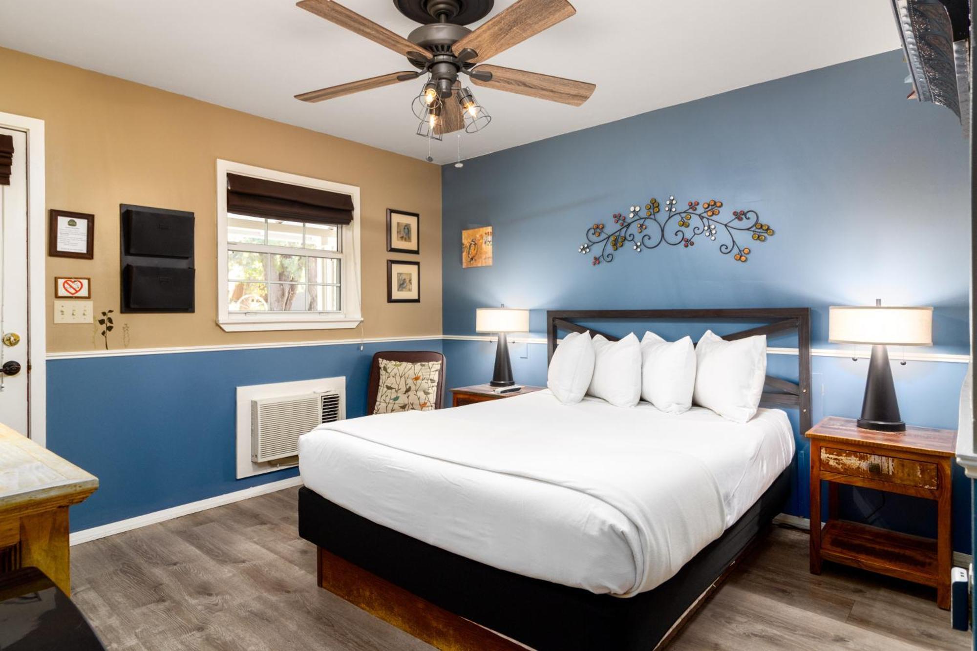 Prescott Pines Inn Экстерьер фото