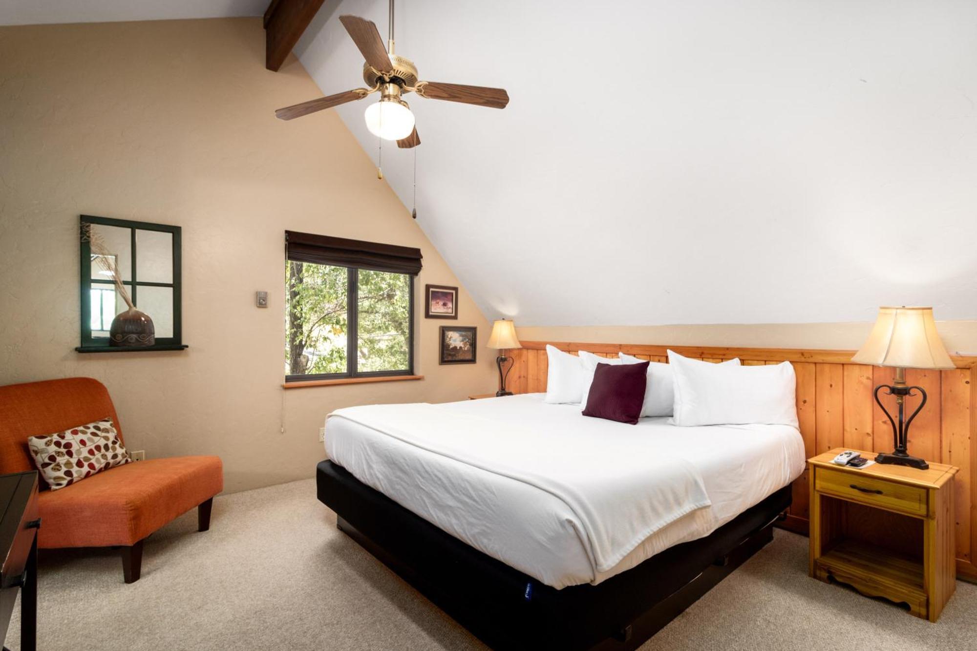 Prescott Pines Inn Экстерьер фото
